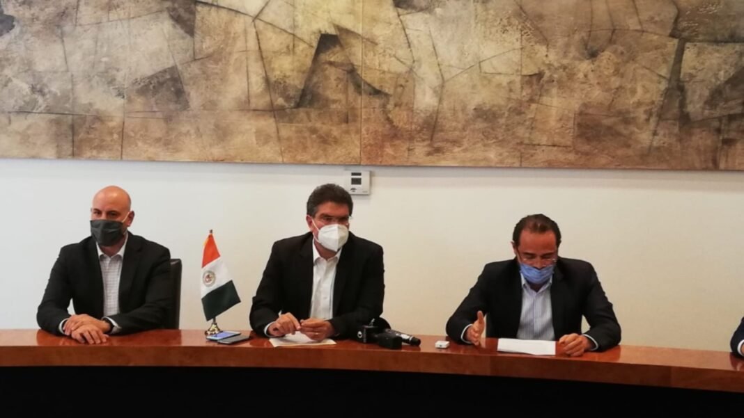 Inicia Ríos Piter preparación para el regreso a las aulas en la Udlap: nuevo patronato Inicia Ríos Piter preparación para el regreso a las aulas en la Udlap: nuevo patronato