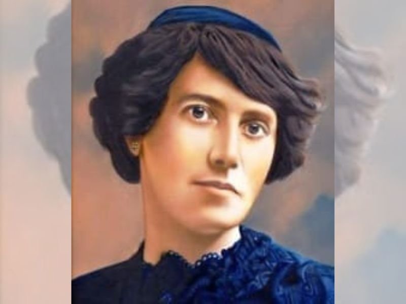 sus estudios los realizo