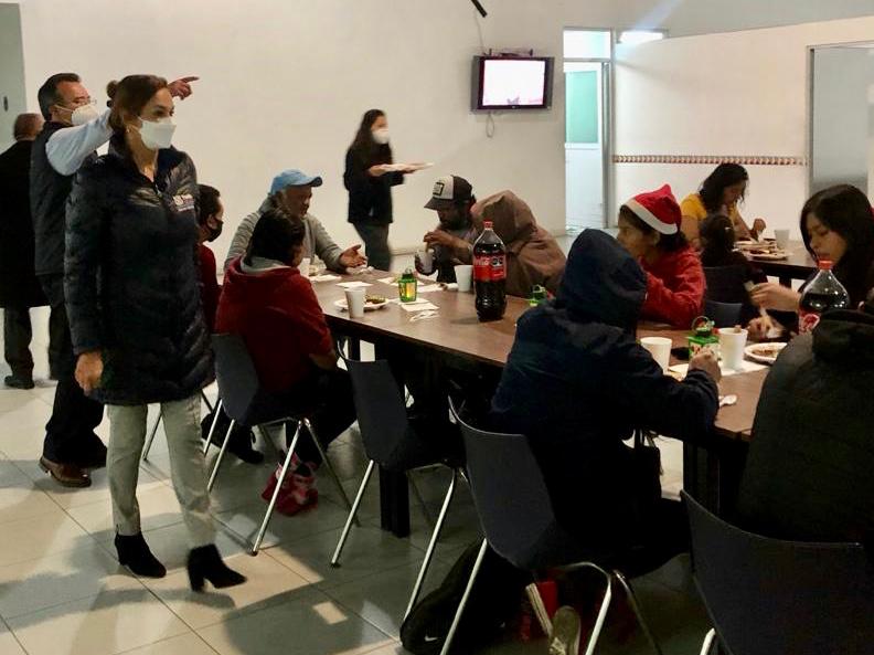 Encabeza Liliana Ortiz cena navideña en el Dormitorio Municipal Encabeza Liliana Ortiz cena navideña en el Dormitorio Municipal
