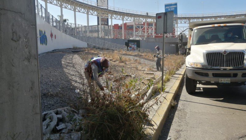 Ayuntamiento da mantenimiento al Distribuidor Juárez/ Serdán