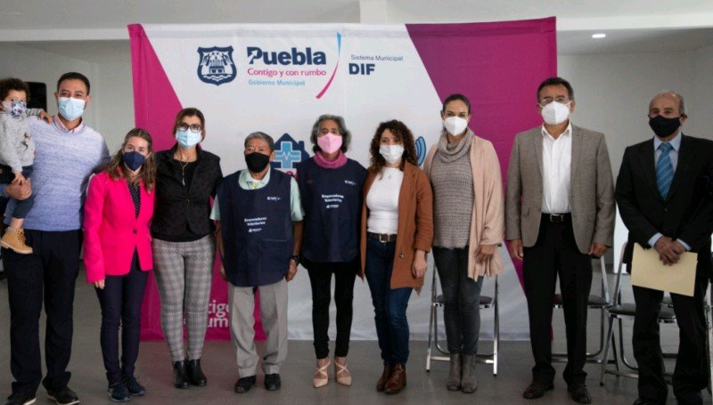 SMDIF firma convenio para que adultos mayores regresen a la actividad laboral