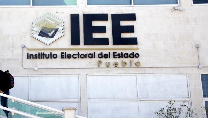Presentan PAN, PRI y PRD queja contra el IEE Puebla por cambios de reglas para elecciones extraordinarias Presentan PAN, PRI y PRD queja contra el IEE Puebla por cambios de reglas para elecciones extraordinarias