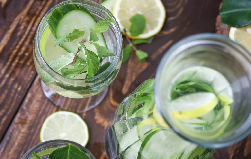 El agua de pepino con limón evita enfermedades cardíacas El agua de pepino con limón evita enfermedades cardíacas