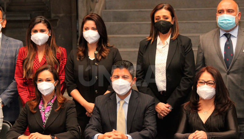 Instala Gobierno Municipal el comité “Contigo Mujer contra la Violencia”, para proteger a mujeres, niños y adolescentes Instala Gobierno Municipal el comité “Contigo Mujer contra la Violencia”, para proteger a mujeres, niños y adolescentes