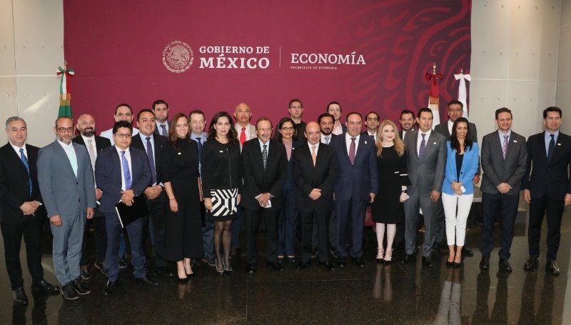 Apoyan Puebla e IMPI a 83 proyectos de PyMEs con descuentos en registro de marca