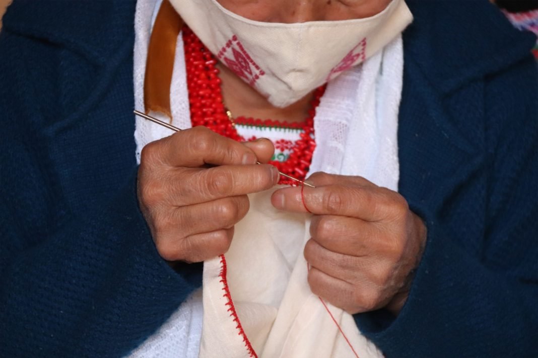 Presenta Cultura “Todos estamos rotos”, exposición de pintura y escultura Presenta Cultura “Todos estamos rotos”, exposición de pintura y escultura