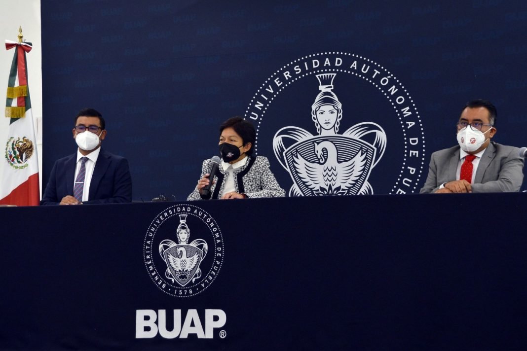 Aprueba CU BUAP condonación de servicios escolares a estudiantes de localidades marginadas del estado
