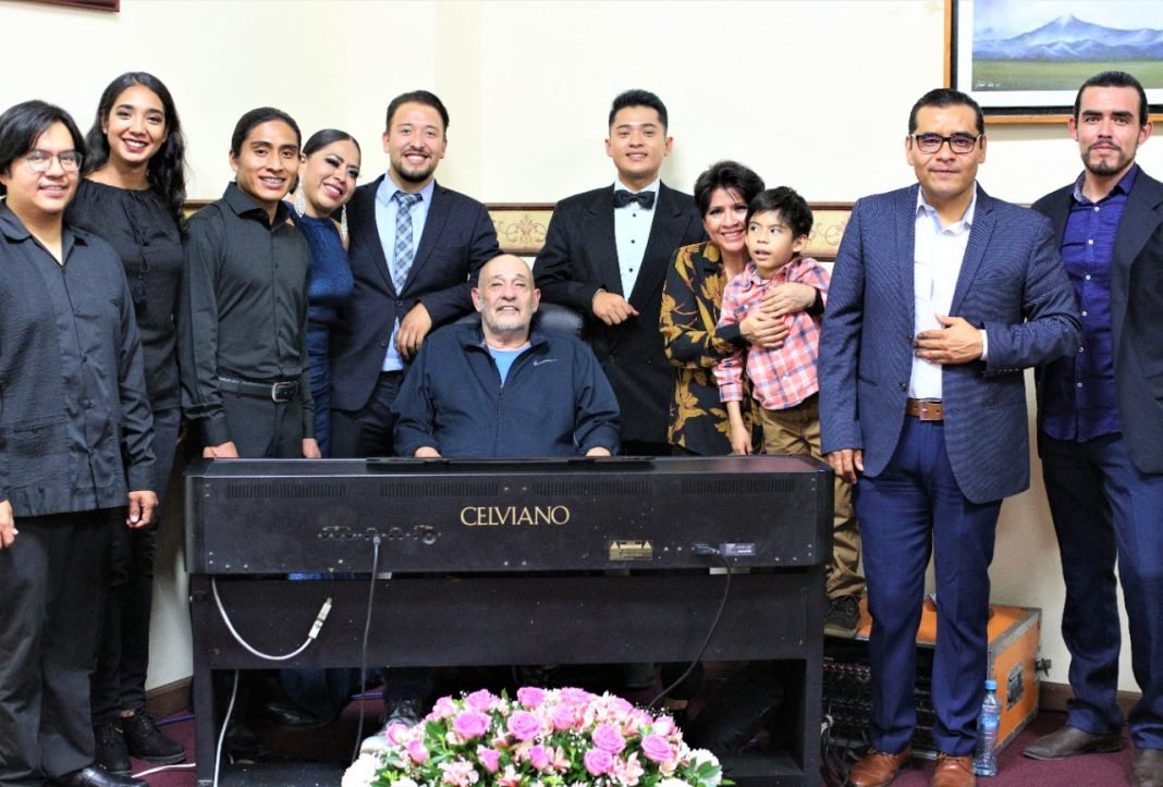 Inusual concierto en honor del Jibarito Inusual concierto en honor del Jibarito