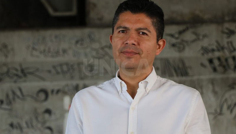 Pide Eduardo Rivera que afectados de alcohol adulterado en el Country presenten la denuncia ante la FGE