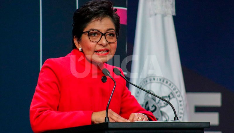 Construimos en la BUAP el futuro anhelado con apoyo a estudiantes: rectora