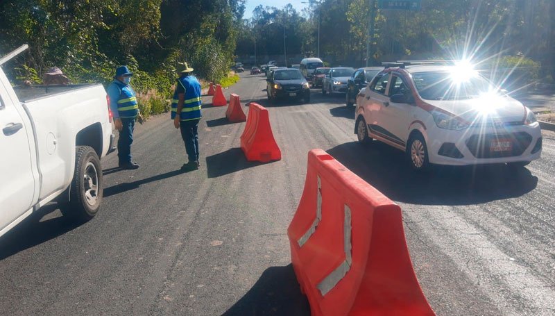 Atiende el ayuntamiento de Puebla hundimiento en el bulevar Vicente Suárez