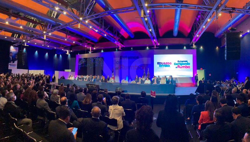 Cobijan diputados y ediles del PAN a Rivera Pérez