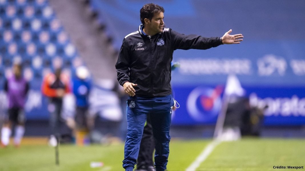 Anuncia Club Puebla salida de Larcamón Anuncia Club Puebla salida de Larcamón