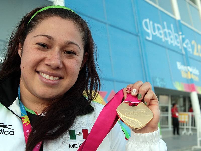 Doramitzi González 