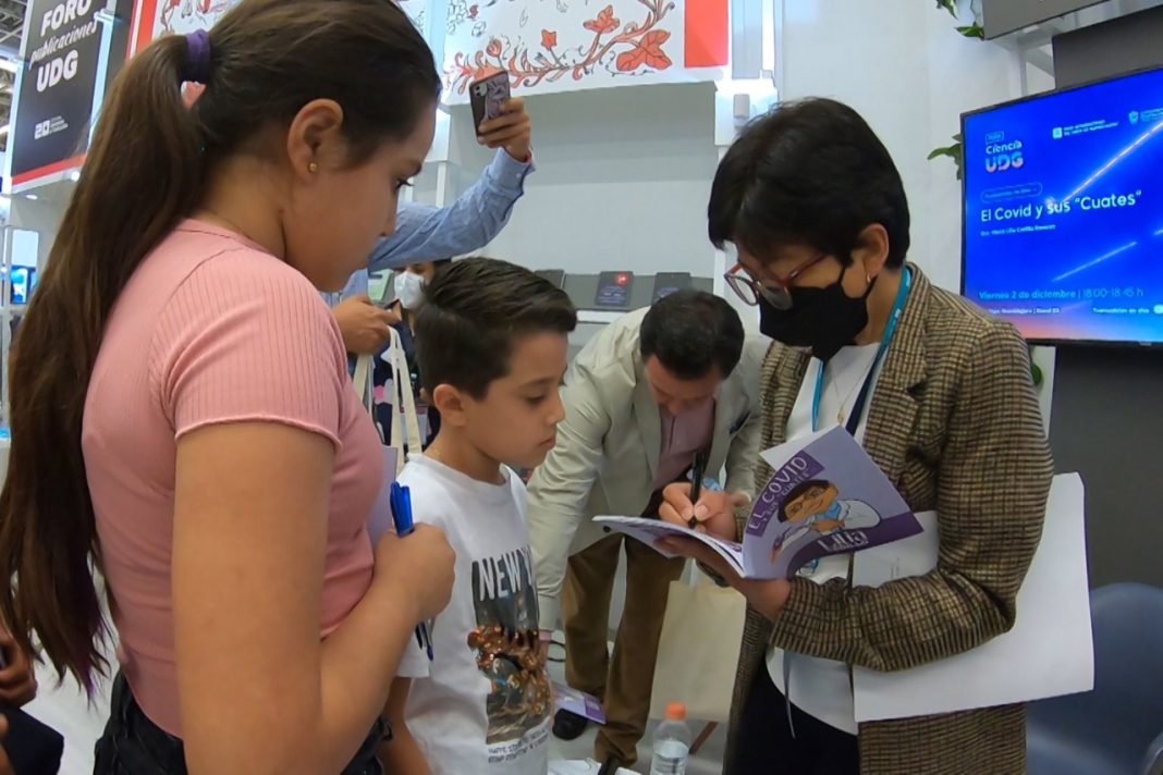 Llama rectora BUAP a seguir con medidas sanitarias al presentar libro en la FIL de Guadalajara