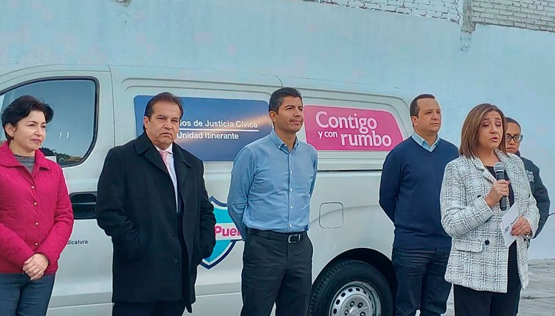 Entrega Eduardo Rivera el equipamiento de Juzgados de Justicia Cívica