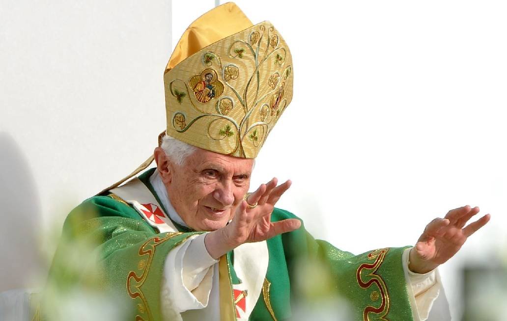 Benedicto XVI se despide un 28 de febrero