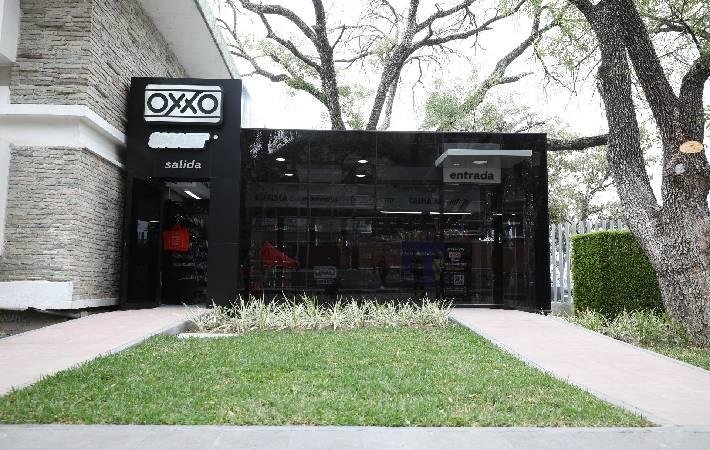 Oxxo abre su primera tienda sin cajas y con inteligencia artificial, Grab & Go