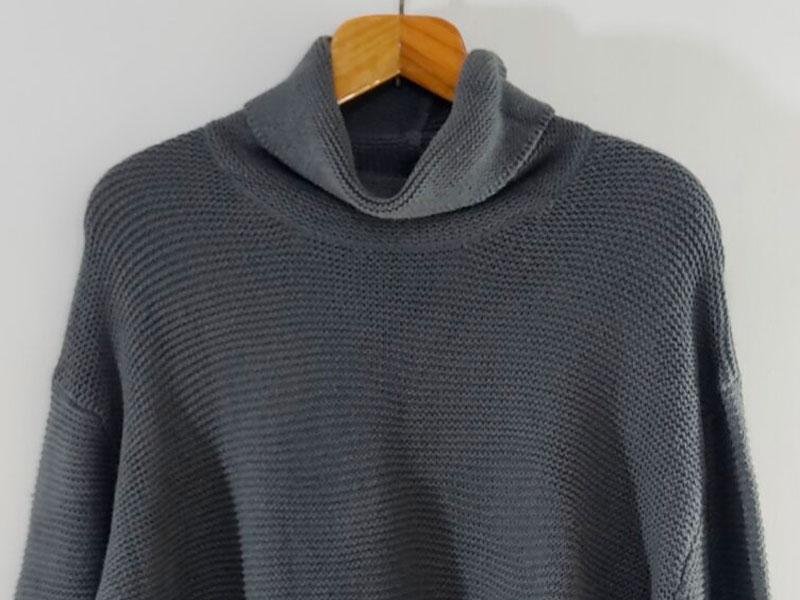 Cuello tipo cogulla