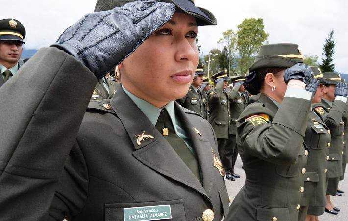 mujeres ejercito