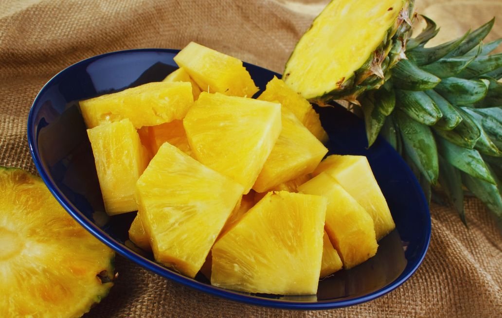 Beneficios de comer piña a diario