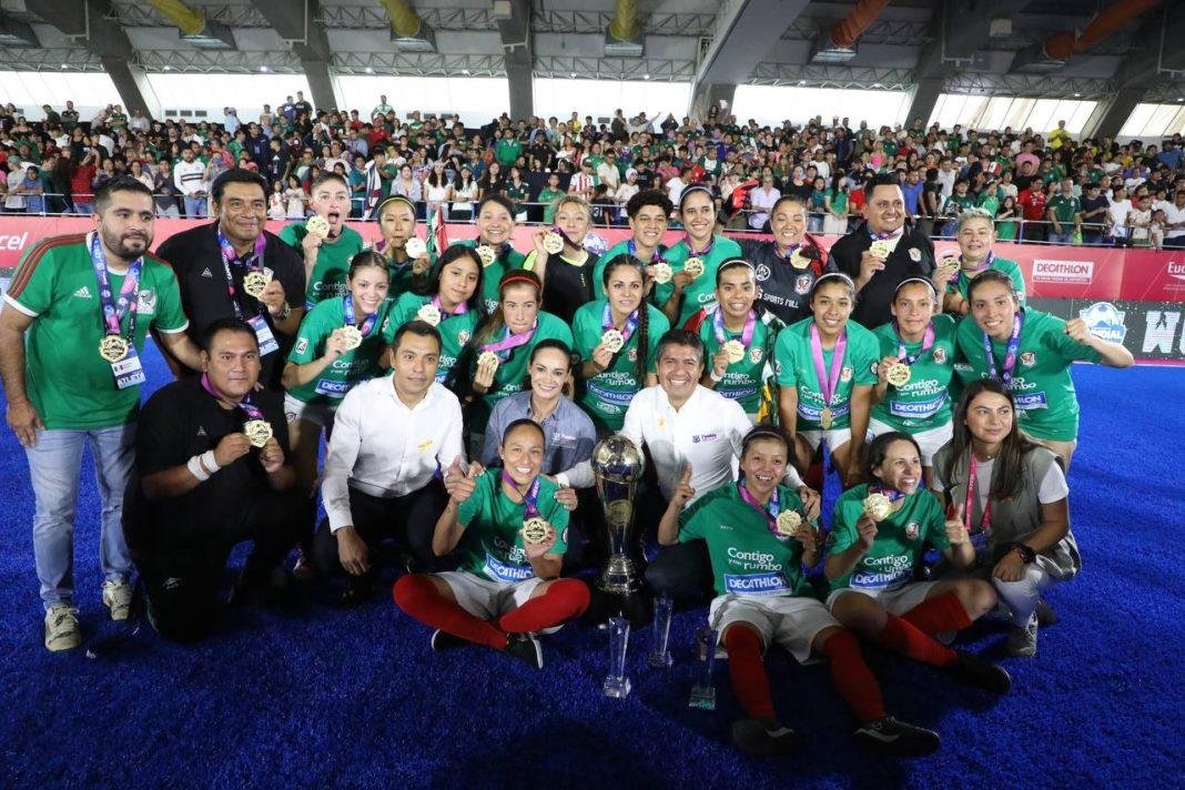 Selecciones femenil y varonil de México conquistan la Copa Mundial de Futbol 7
