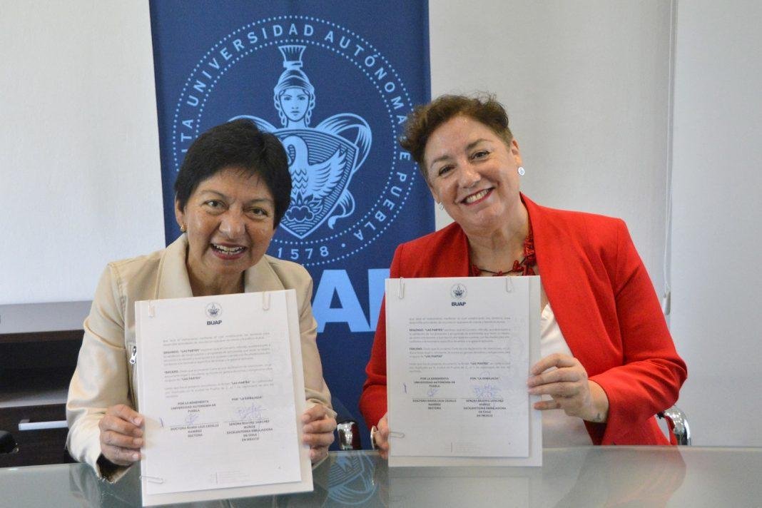 Acuerdan BUAP y Embajada de Chile bases para proyectos culturales