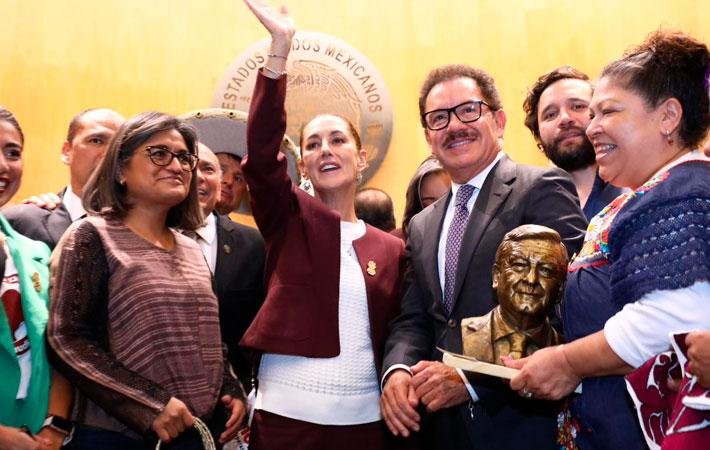 Diputados de Morena se reúnen con Sheinbaun y refrendan unidad: Mier Diputados de Morena se reúnen con Sheinbaun y refrendan unidad: Mier