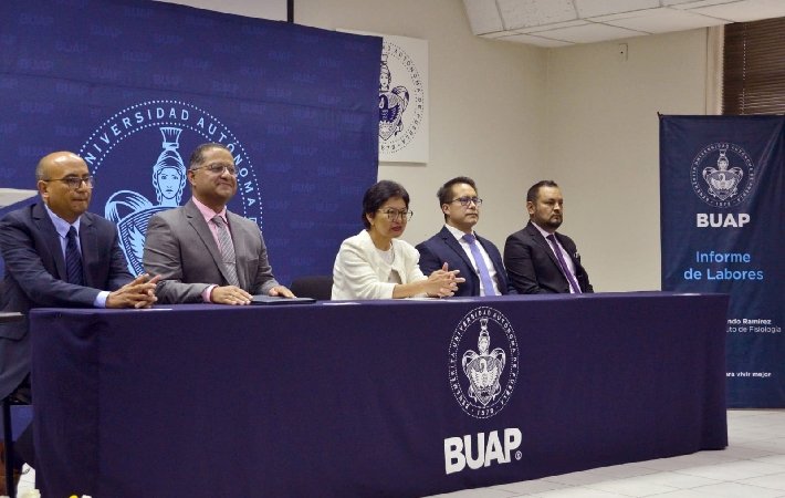 Ratifica rectora BUAP su apoyo a la investigación científica