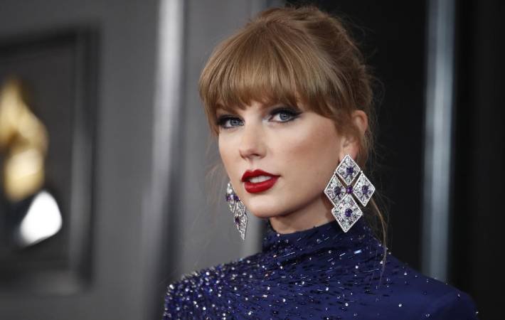 Taylos Swift nos enseña cómo vestirnos durante las primeras citas