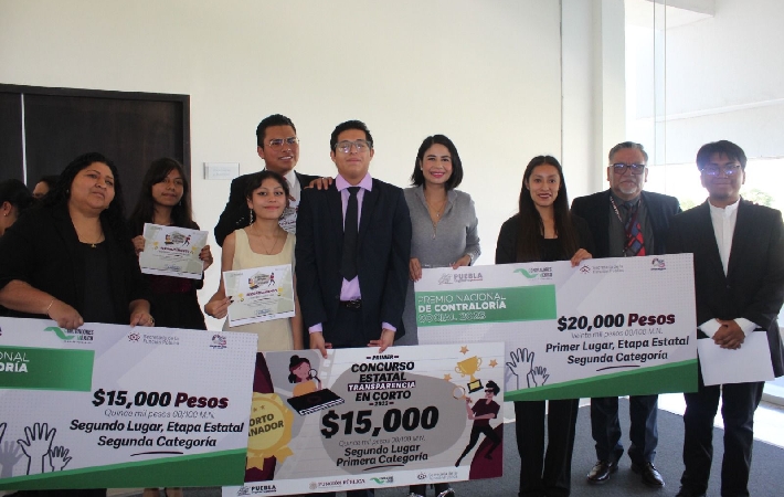 Personas acreditadas por el ayuntamiento de Puebla ganan Premio Estatal de Contraloría Social 2023 Personas acreditadas por el ayuntamiento de Puebla ganan Premio Estatal de Contraloría Social 2023