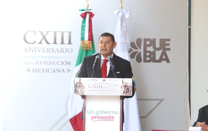 Humanismo impulsado por el presidente de México mantiene vigentes principios de la Revolución: Armenta Humanismo impulsado por el presidente de México mantiene vigentes principios de la Revolución: Armenta