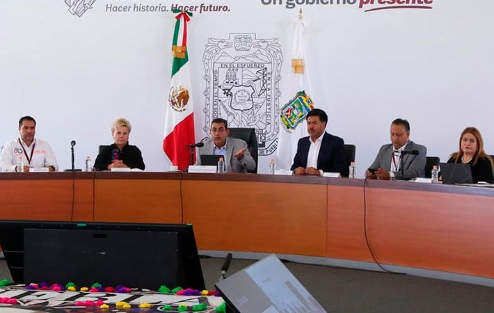 Entrega gobierno de Puebla 