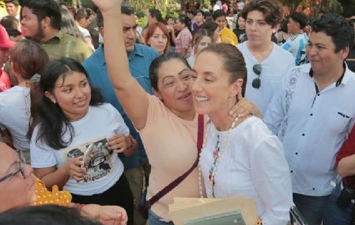 Tienen en sus manos el presente y el futuro del país: Sheinbaum 4t