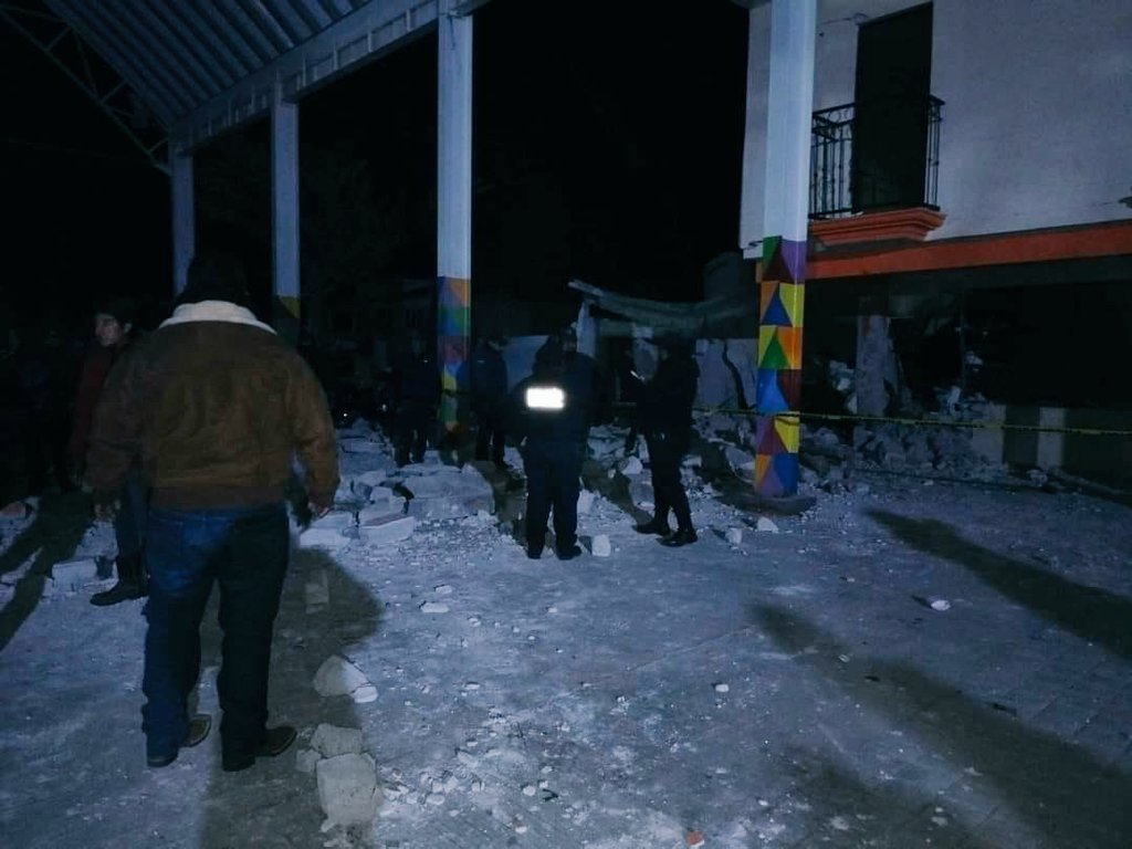 Mueren tres personas y 25 más resultan lesionadas tras explosión en Tepeyahualco