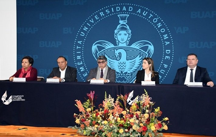 BUAP inaugura el Séptimo Foro Ambiental Automotriz