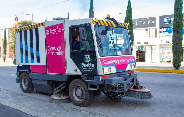 Atiende ayuntamiento de Puebla más de 34 mil kilómetros de vialidades con sistema de limpieza urbana Atiende ayuntamiento de Puebla más de 34 mil kilómetros de vialidades con sistema de limpieza urbana