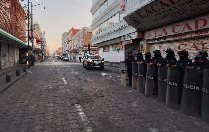 Refuerza ayuntamiento de Puebla presencia en zona comercial del Centro Histórico