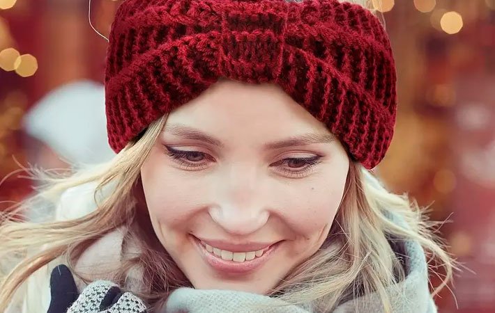 Accesorios esenciales para lucir con estilo y enfrentar el invierno 2023