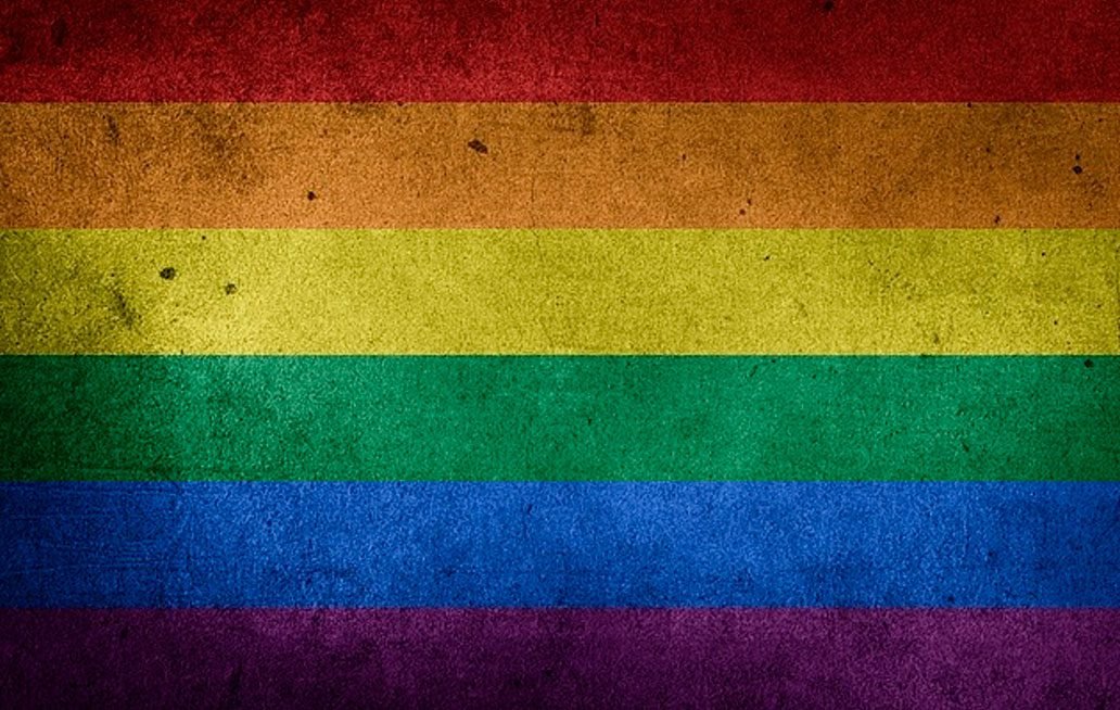 Regatean pluris a la comunidad LGBT