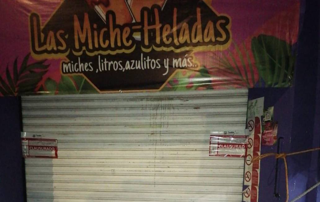 Clausuran cuatro comercios en Puebla capital por incumplimiento del reglamento
