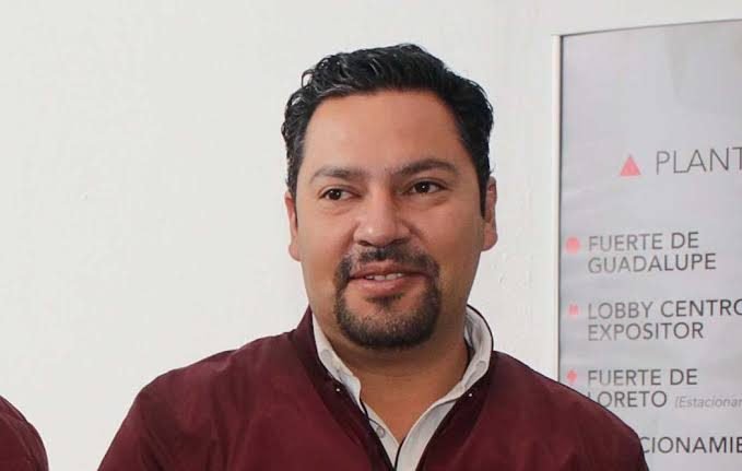 Aumentan abandonos en el PRI y llegada de alcaldes a Morena Aumentan abandonos en el PRI y llegada de alcaldes a Morena