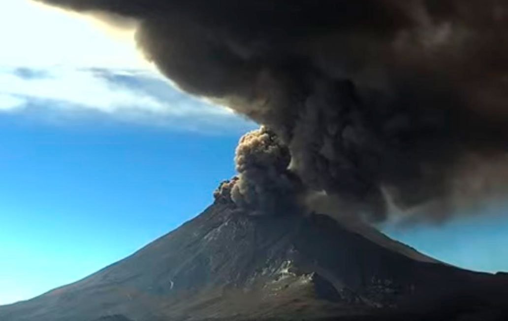 Protección Civil municipal se mantiene en alerta por actividad del volcán Popocatépetl: Alcalde Adán Domínguez