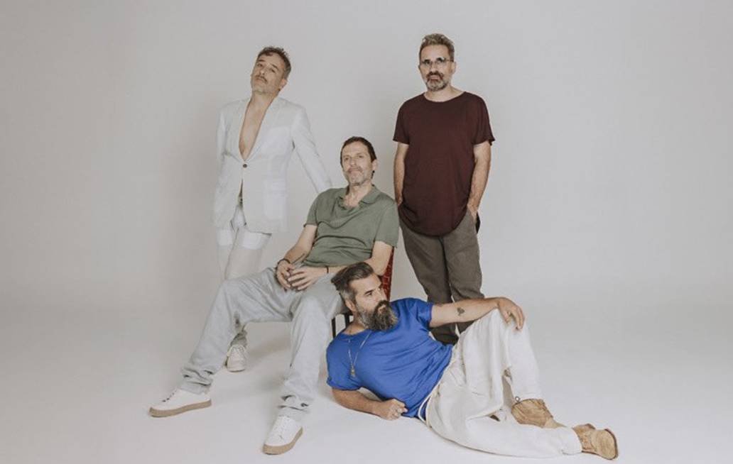 Love Of Lesbian anuncia concierto en el Palacio de los Deportes