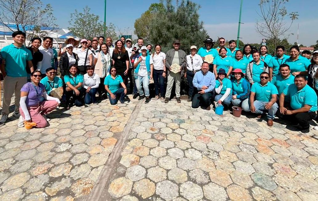 Abre la BUAP su “Plazuela de la Sostenibilidad” con adoquines de unicel reciclado