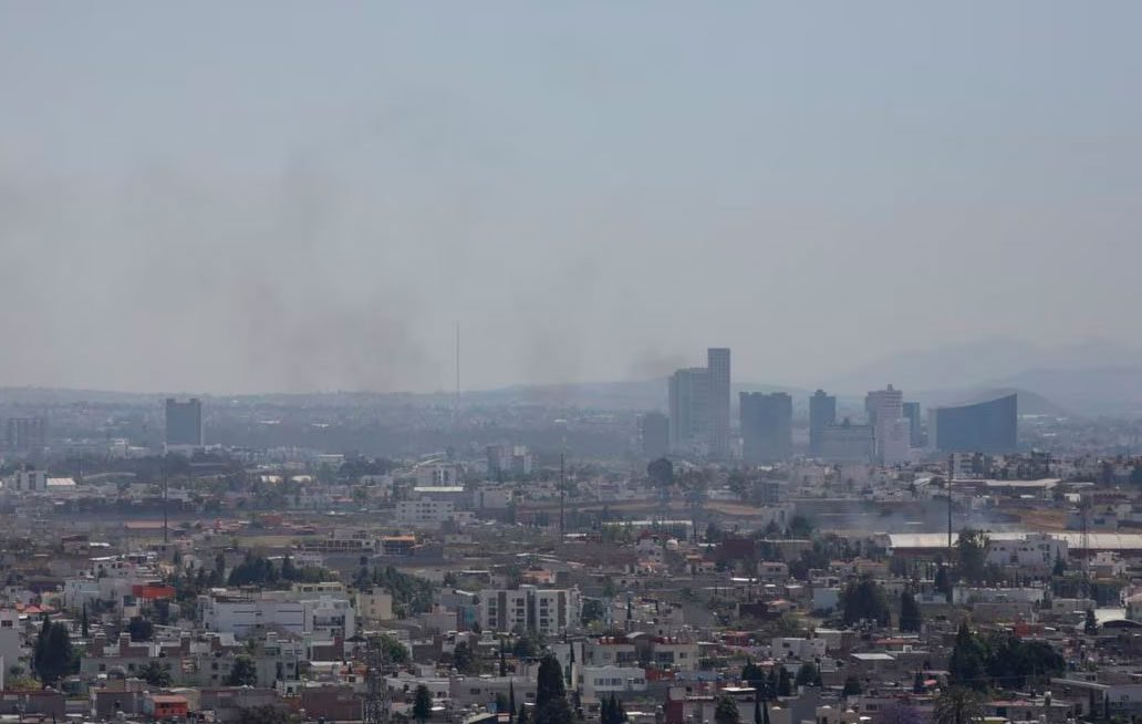 Puebla, en riesgo de contingencia ambiental por incendios forestales y ceniza del Popocatépetl