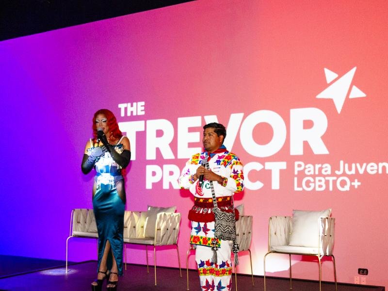 Jóvenes LGBTQ+ han pensado en suicidarse: The Trevor Project