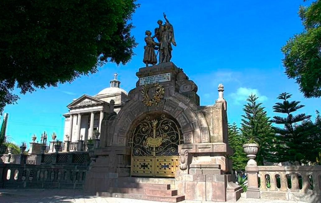 Panteón Francés de Puebla: su historia y personajes