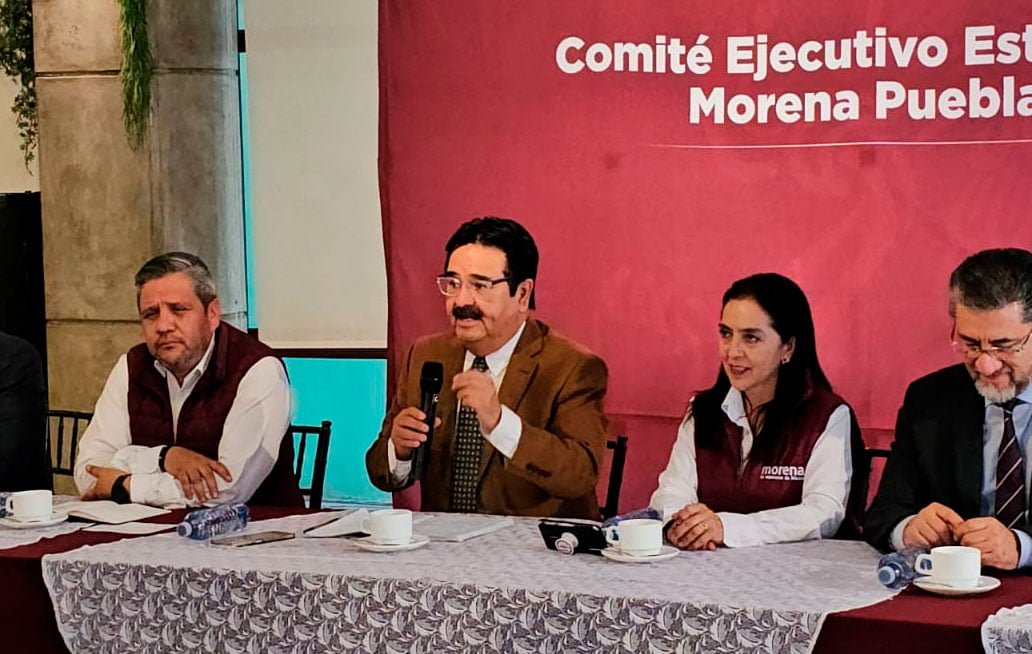 Mario Riestra es quien debe disculparse por engañar a los poblanos: Agustín Guerrero