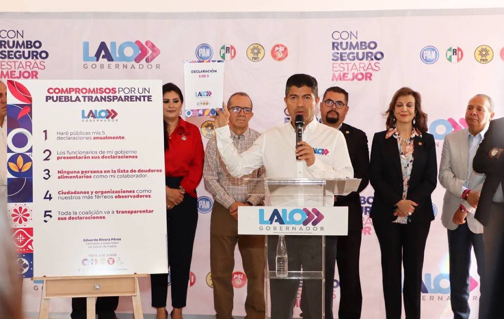 Lalo Rivera presenta su declaración 5 de 5